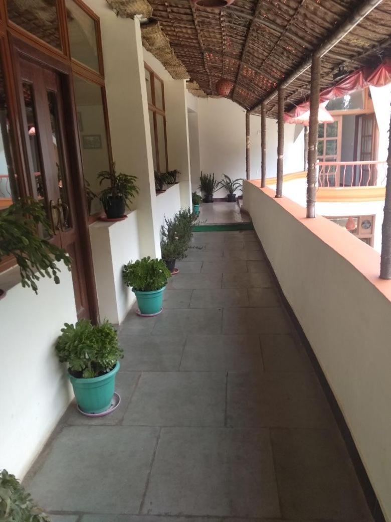 New Carnival Hotel Kodaikanal Exterior photo